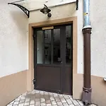 Daire Chocimska - Location, Tram&shops Nearby - By Rentujemy Varşova