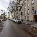 Chocimska - Location, Tram&shops Nearby - By Rentujemy *