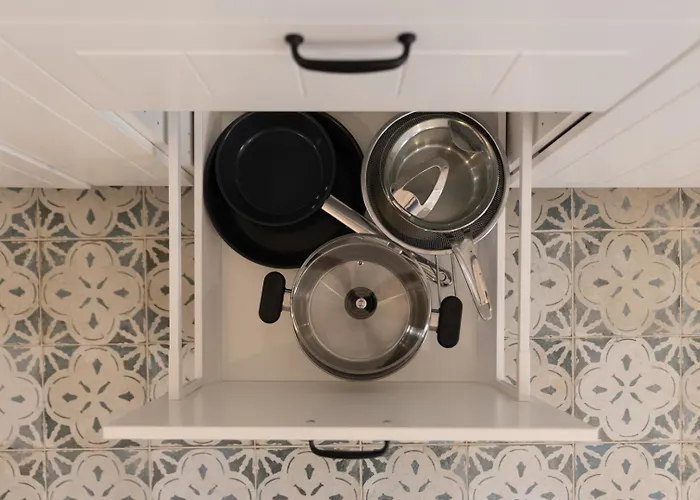 Chocimska - Location, Tram&shops Nearby - By Rentujemy Apartament *