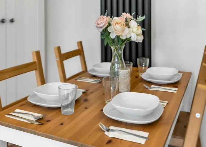 Апартаменты Chocimska - Location, Tram&shops Nearby - By Rentujemy Варшава