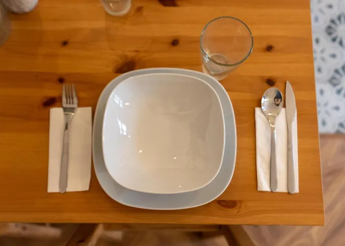 Chocimska - Location, Tram&shops Nearby - By Rentujemy