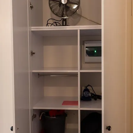 Chocimska - Location, Tram&shops Nearby - By Rentujemy Warsaw